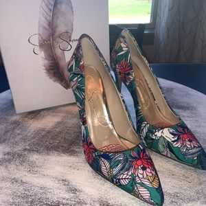Jessica Simpson floral pumps